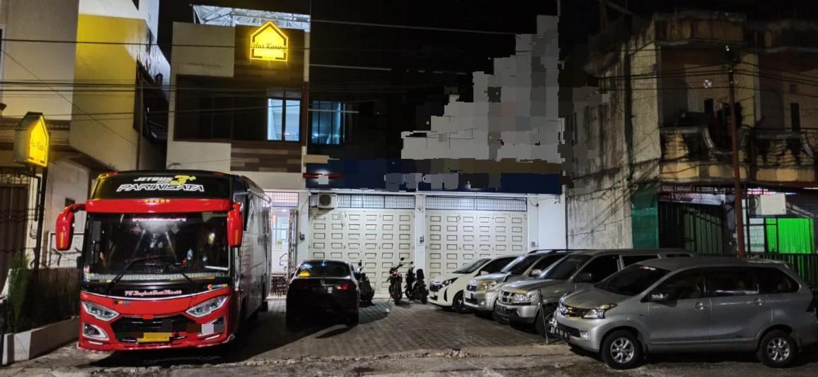 Aur Kuning Hostel Syariah Bukittinggi Exterior foto